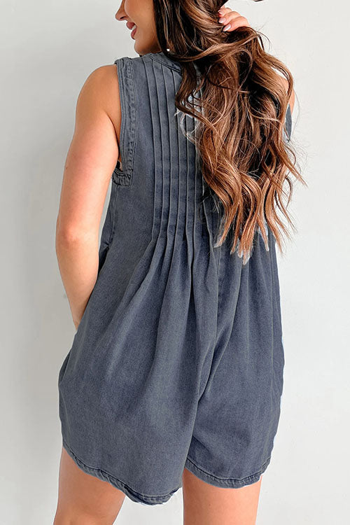 Loose Sleeveless Short Denim Jumpsuit
