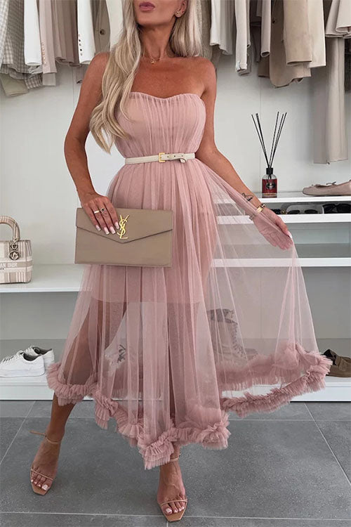 Wickelkleid aus Netzstoff