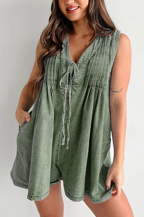 Loose Sleeveless Short Denim Jumpsuit