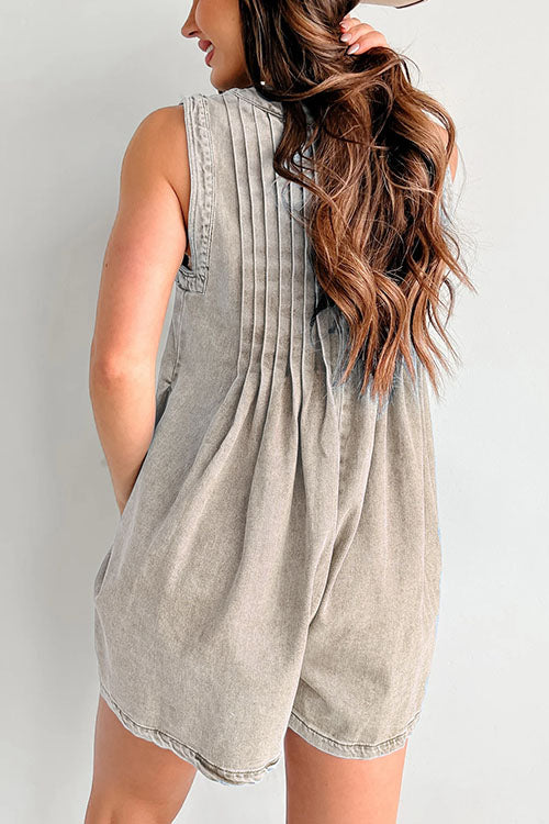 Loose Sleeveless Short Denim Jumpsuit