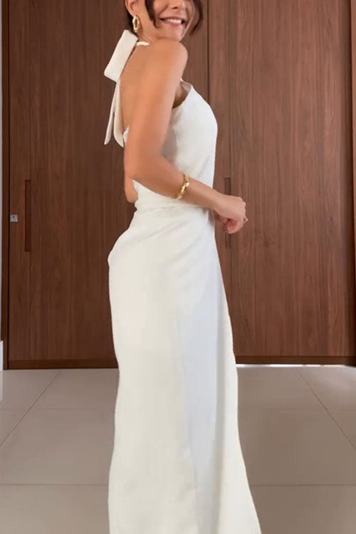 Halter Neck Solid Color Sleeveless Jumpsuit