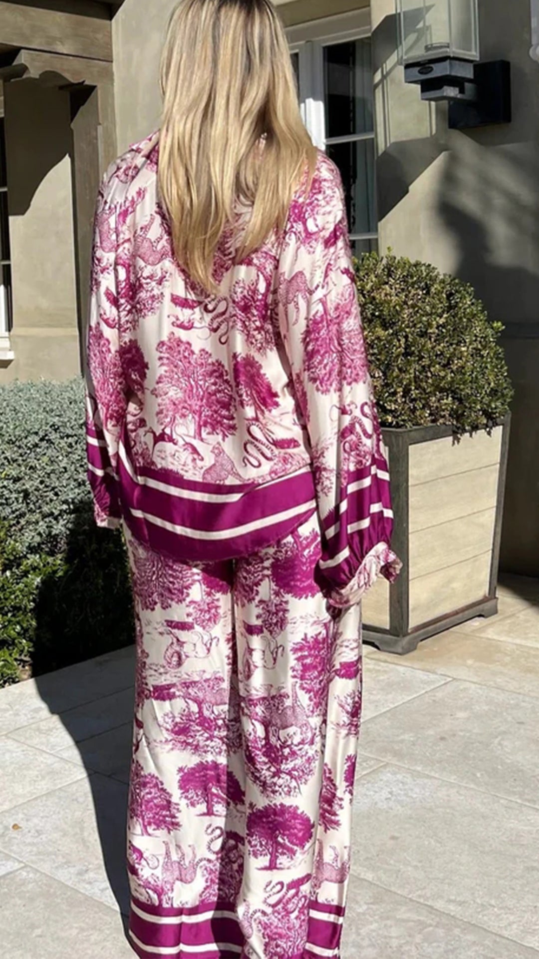 V-neck Printed Long-sleeved Casual Suit