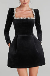 Damen Frühlingskleidung Elegantes kurzes Samtkleid mit quadratischem Kragen und Diamant-Intarsien