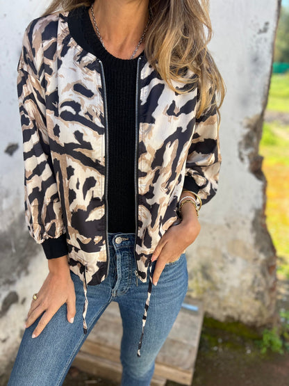 Women's Round Neck Long Sleeve Leopard Print Casual Top