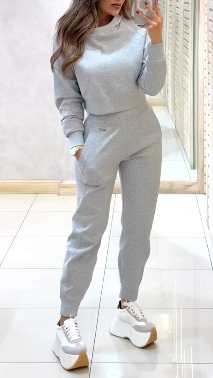 Women's High Collar Long Sleeve Autumn and Winter Casual Sweater Suit light gray