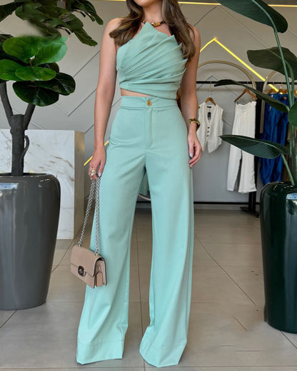 Sleeveless pleated solid color two-piece suit