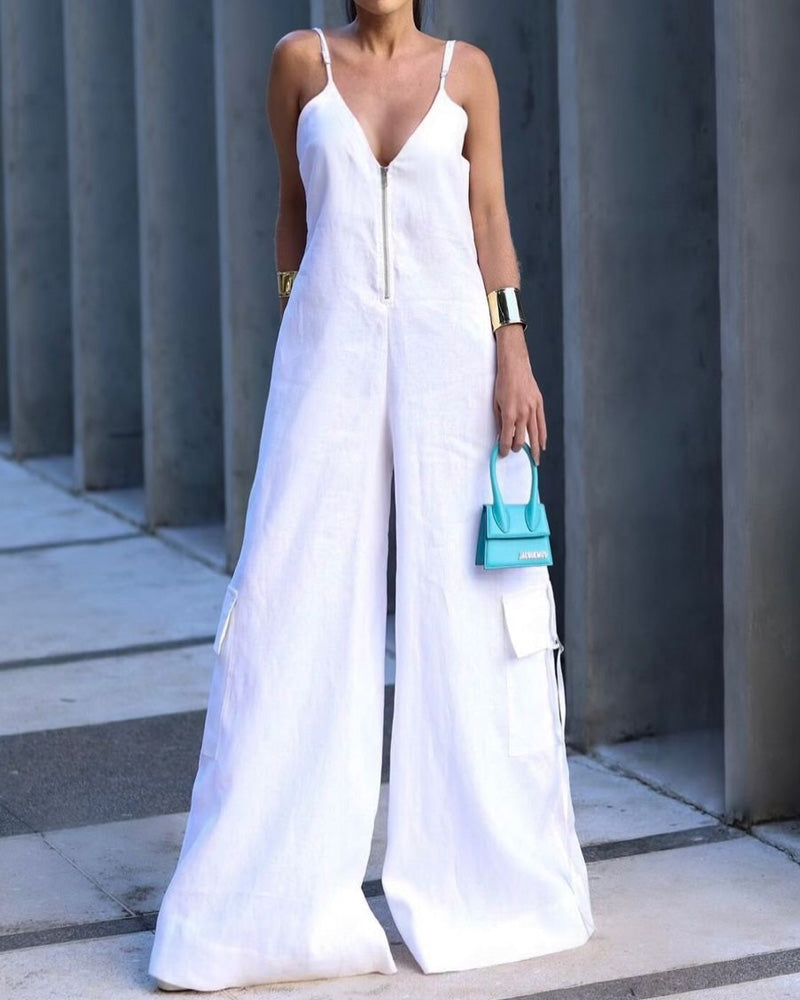 Sleeveless solid color loose casual jumpsuit