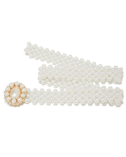 Oval buckle pearl belt