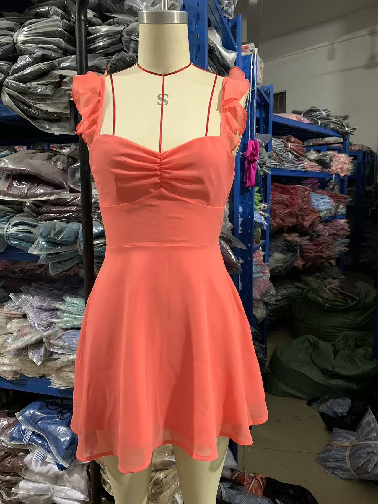 Frühling Frauen Kleidung Einfarbig Chiffon Backless Dünnen Gürtel Kleid Büro