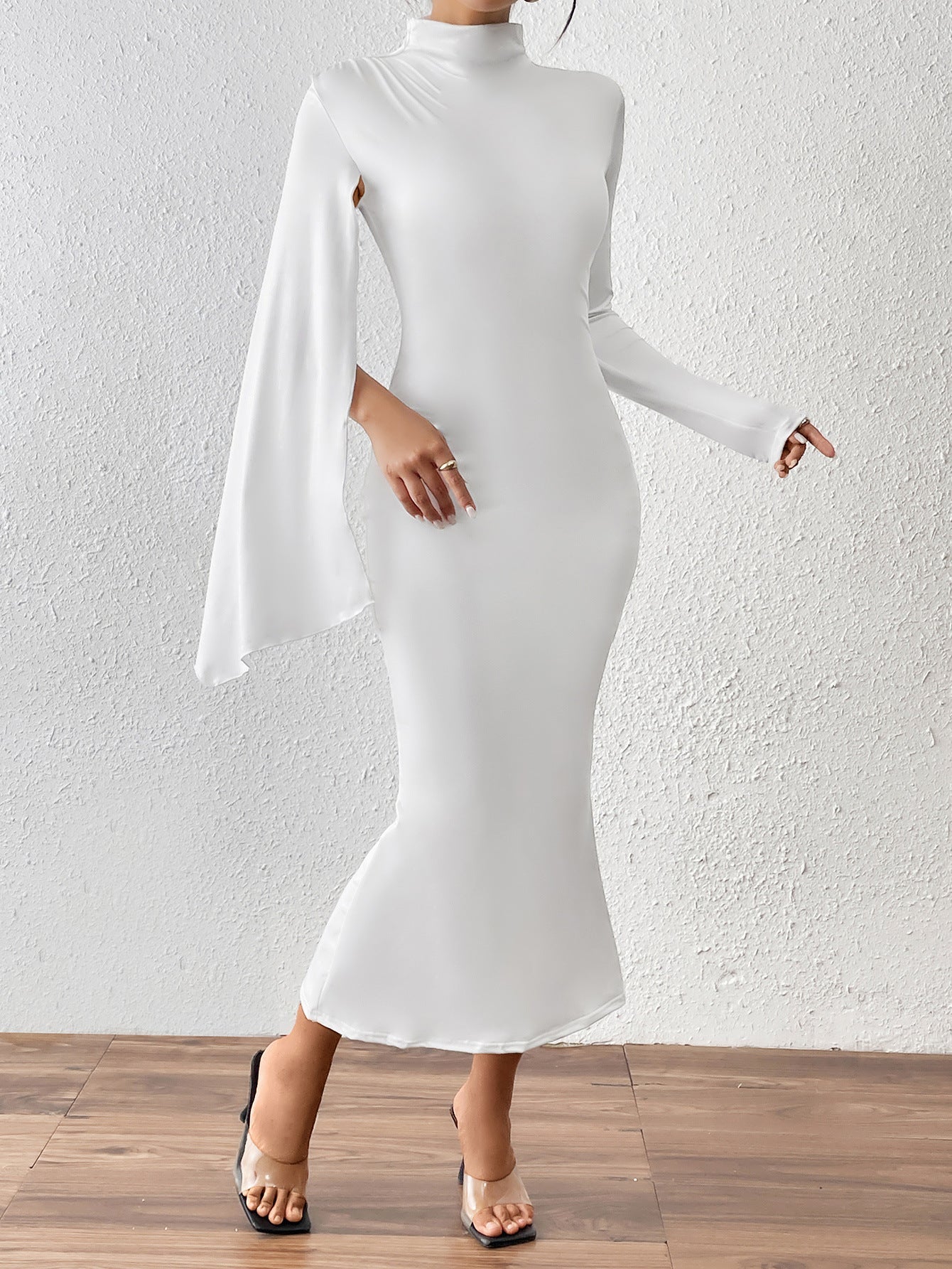 Women Dress Long Sleeve Backless Solid Color Cloak Sleeve Fishtail Slim Fit Jumpsuit