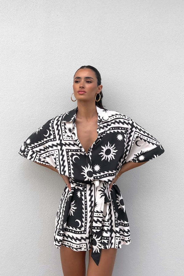 Summer Women Waist Controlled Lace up Geometric Abstract Printed Sexy Jumpsuit Amplified craft