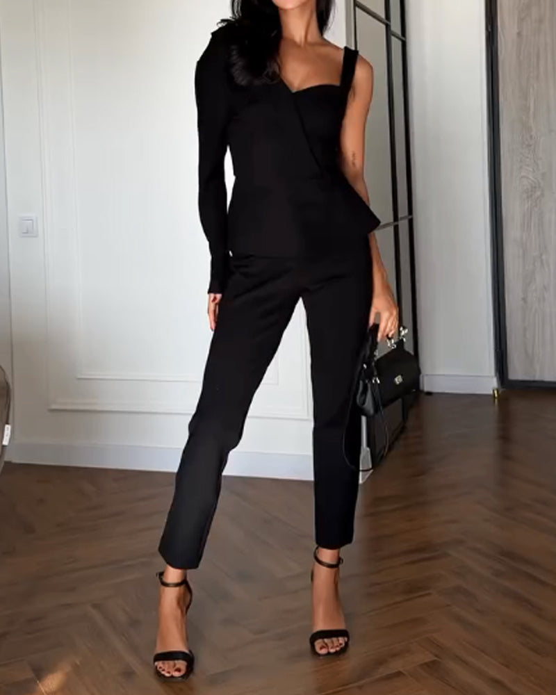 One-shoulder solid color waisted two-piece suit