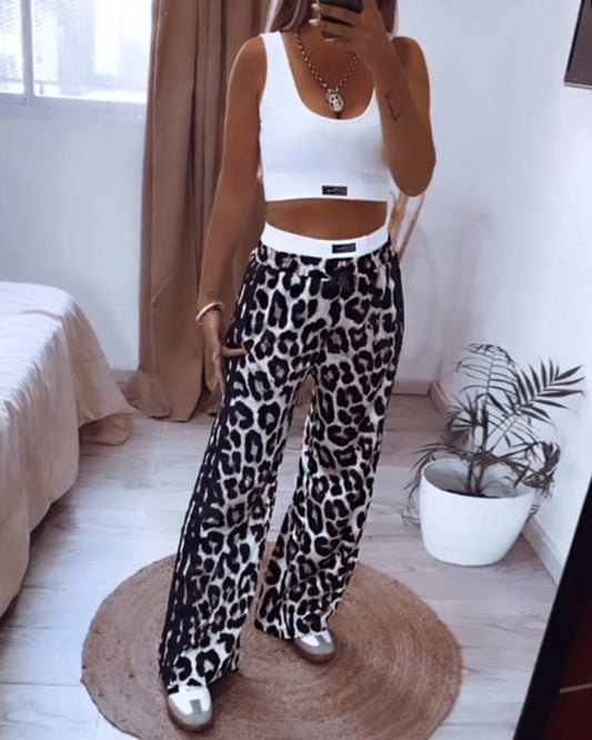 Sleeveless solid color top leopard print pants two piece set