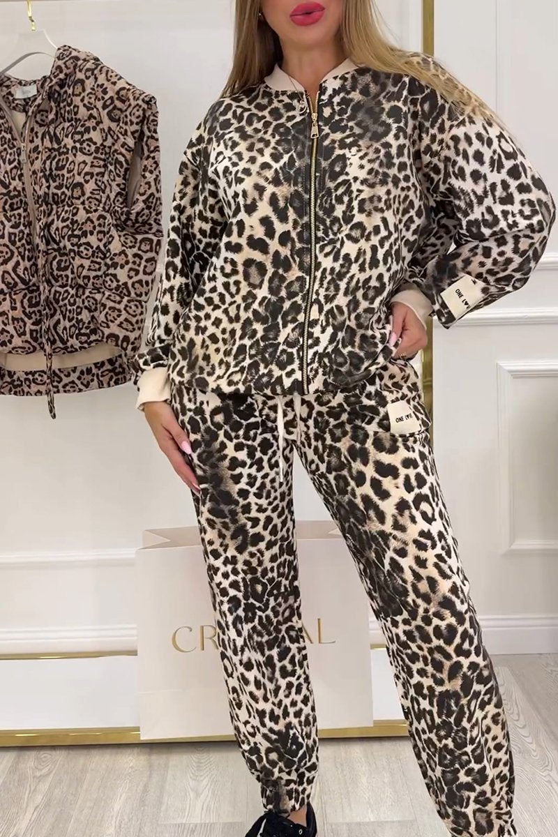 Women's Round Neck Long Sleeve Leopard Print Casual Suit brown