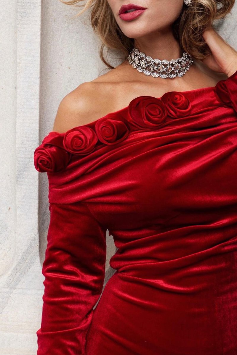 Women's Fashion Party Dinner One-shoulder Three-dimensional Flower Velvet Long Maxi Dress