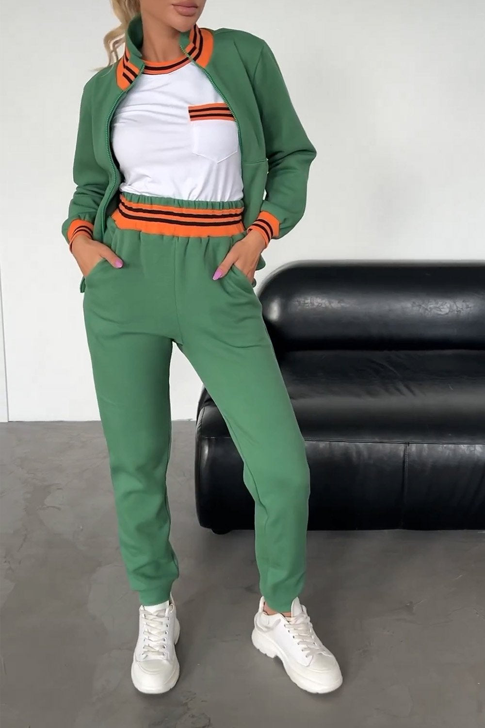 Women's Webbing Contrast Patchwork T-shirt, Jacket and Trousers Three-piece Set Green