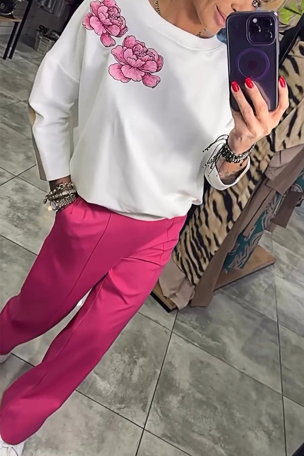 Women's Floral Round Neck Sweatshirt & Pants Two-piece Set Rose pink