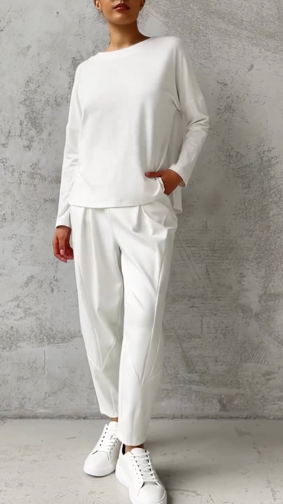 Women's Round Neck Slit Design Comfortable Suit white