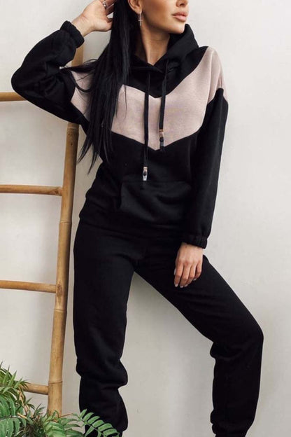 Women's Athleisure Contrast Color Sweatshirt Hooded Suit