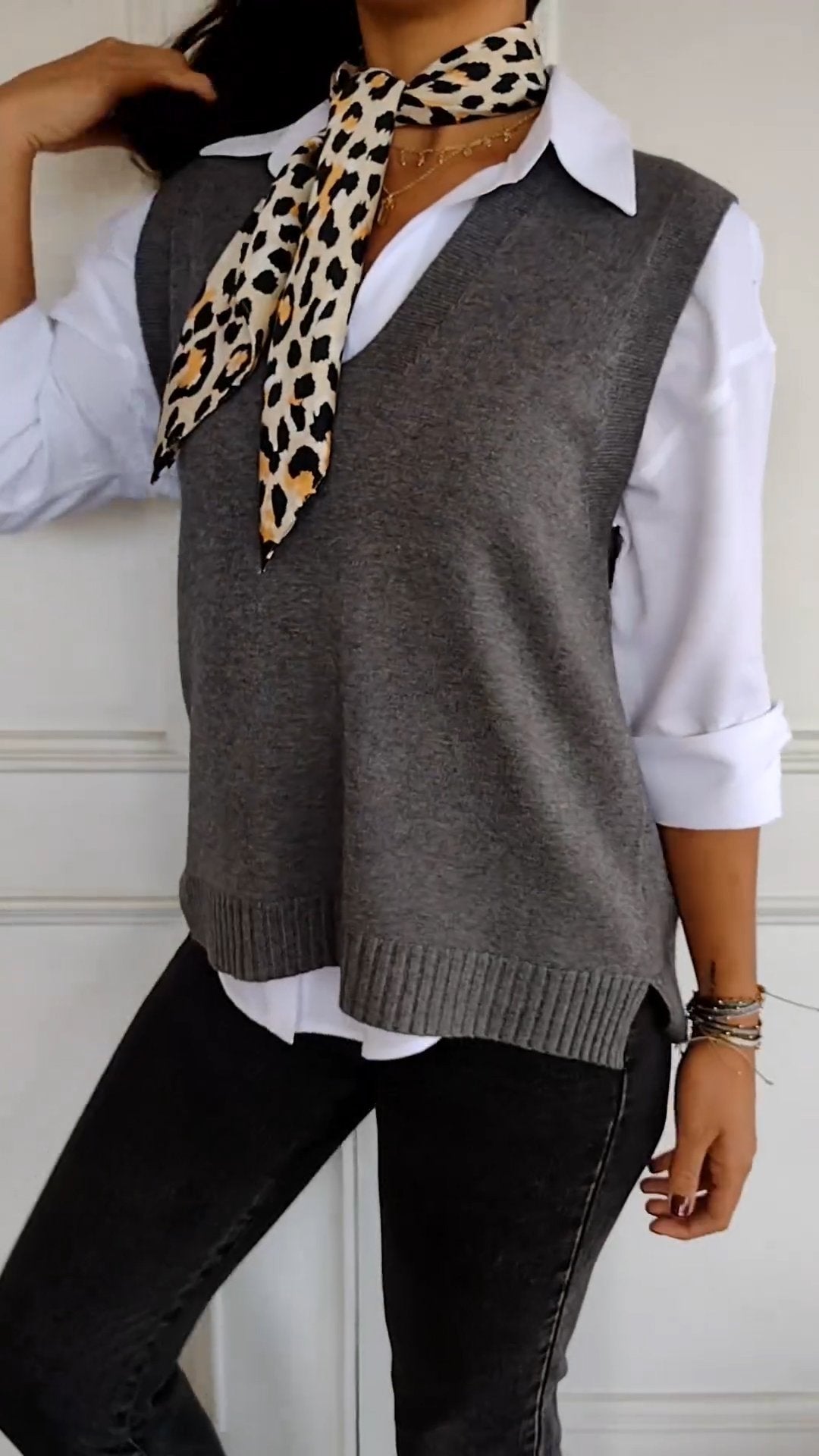 V-neck Knitted Vest