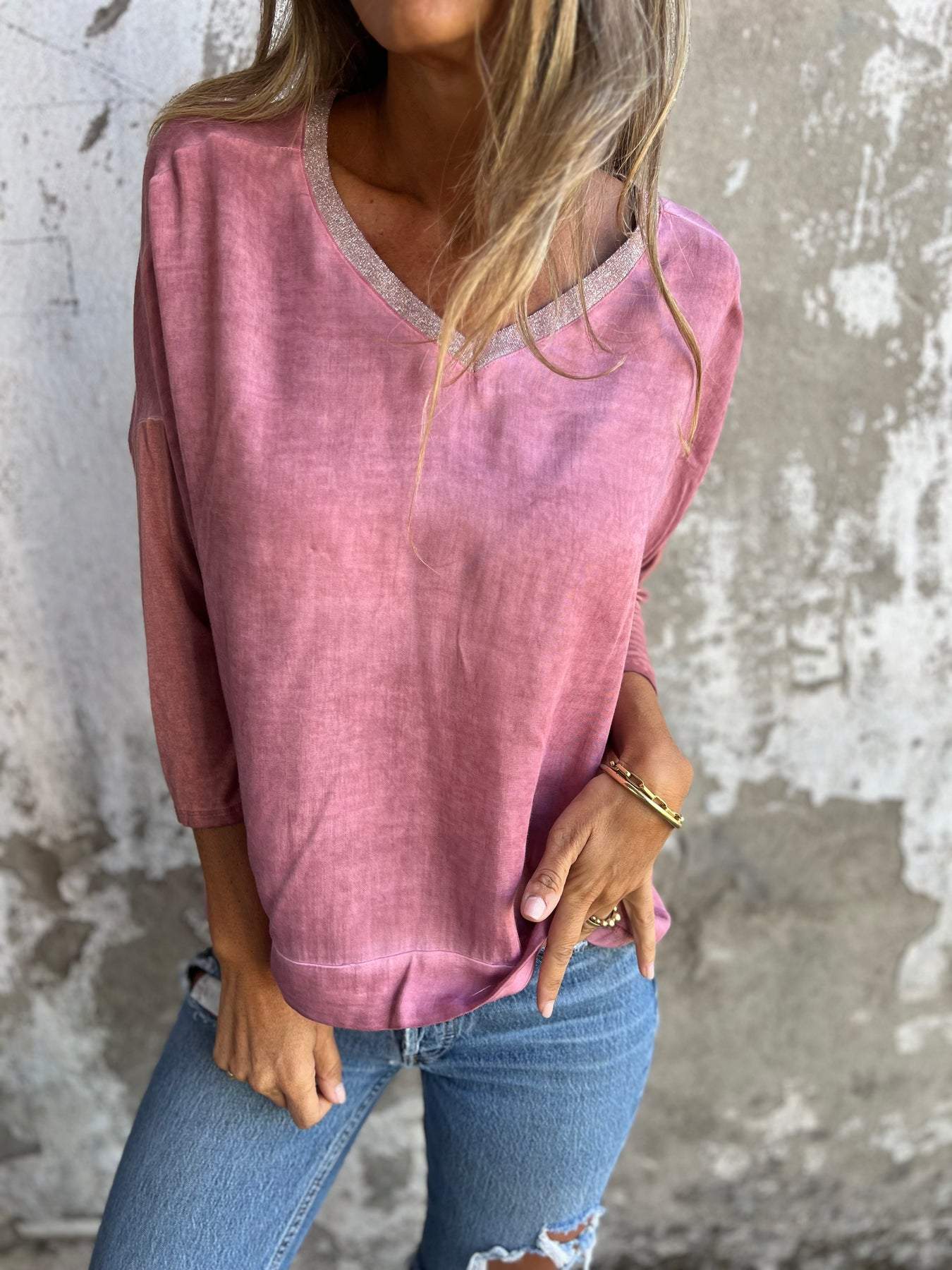 V-neck Fashionable Casual Top pink