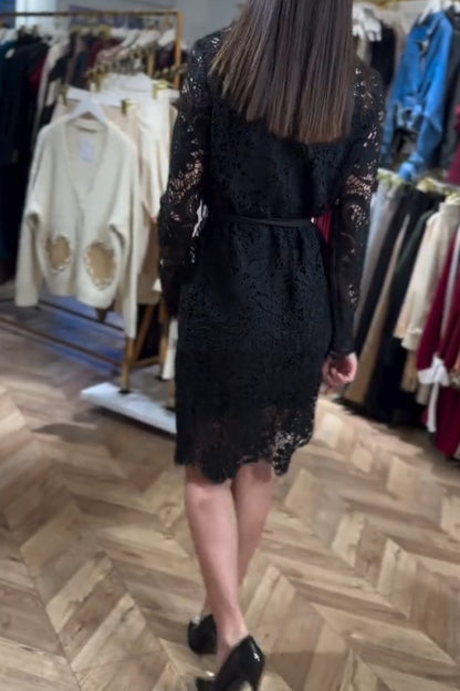 Women's fashionable lace strappy dress