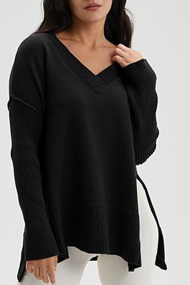 Women's V-neck Slit Knit Blouse black