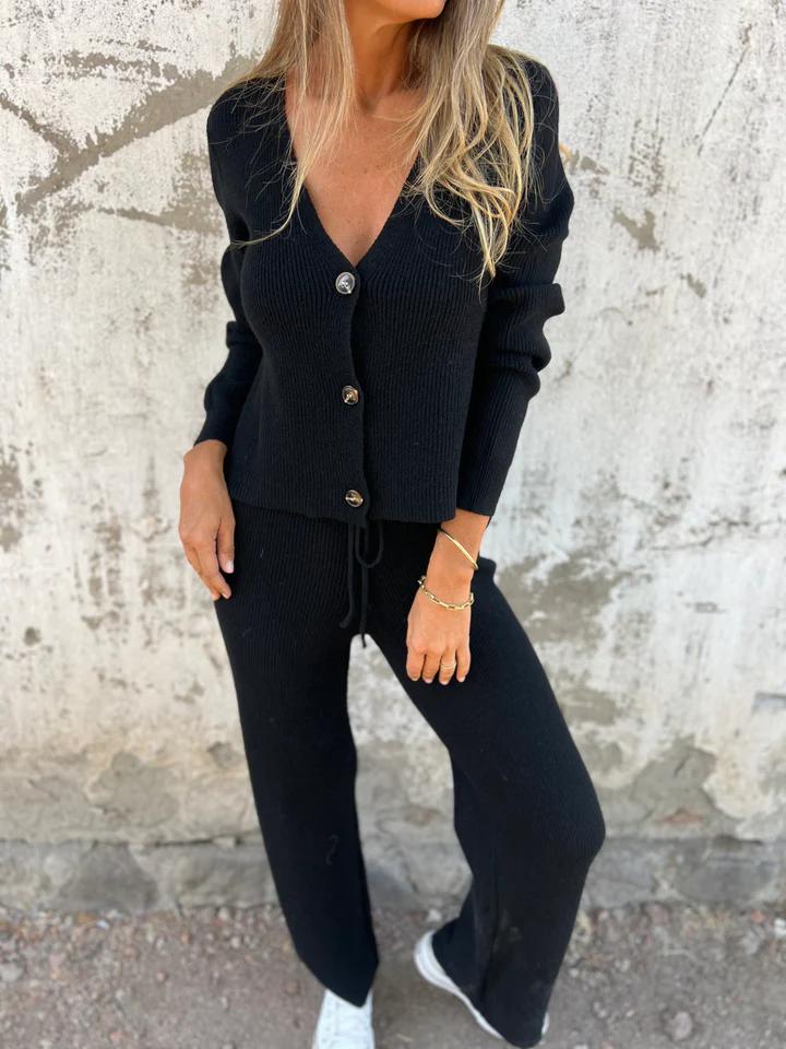 V-neck Single-breasted Knitted Top and Trousers Two-piece Suit Black