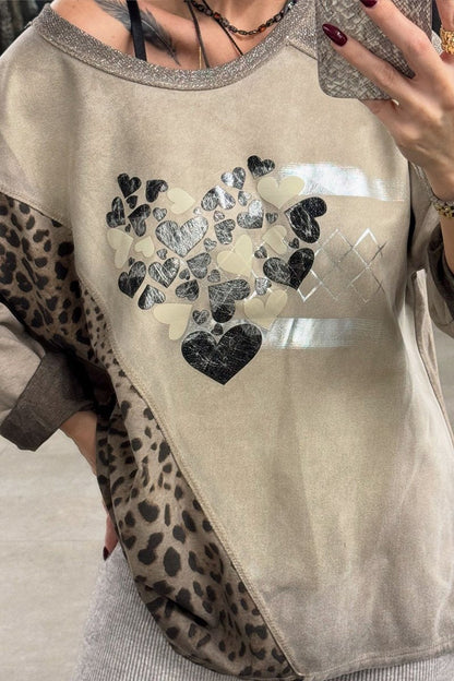 Women's Fashion Leopard Print Silver Silk Fabric Splicing Heart Pattern Round Neck Top