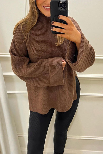 Women's Casual Round Neck Long-sleeved Knitted Sweater brown