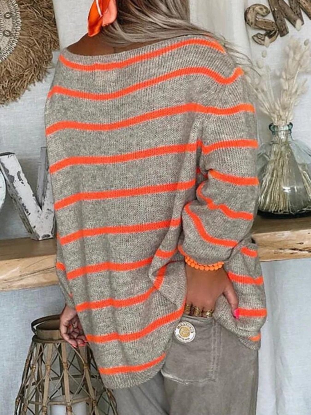 Women's Striped Contrast Pocket Crew Neck Sweater