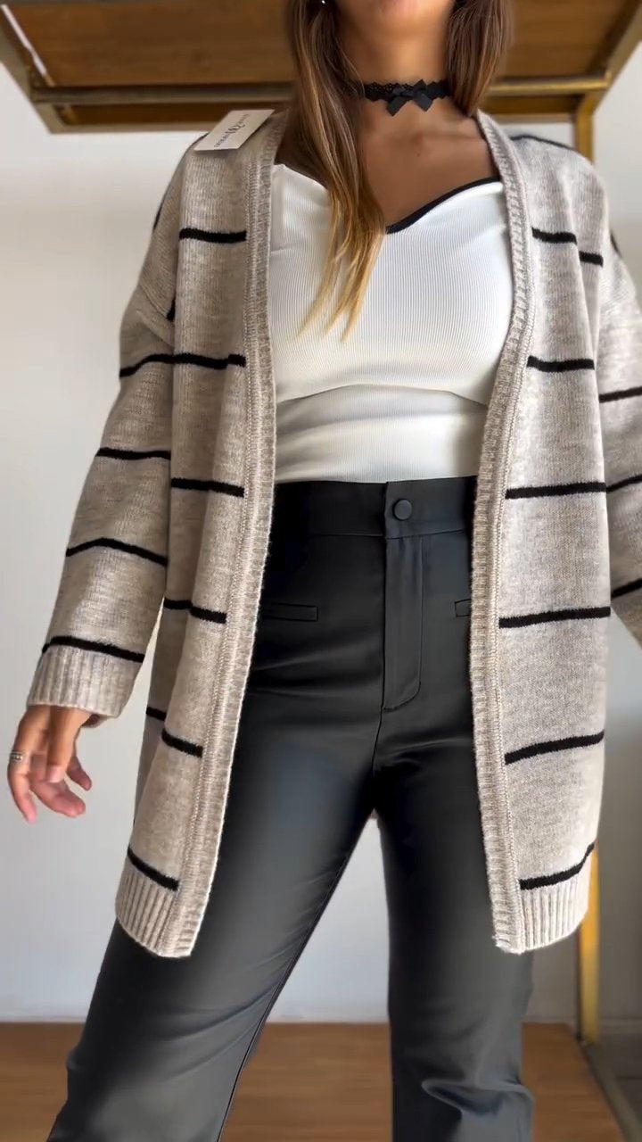 Women's Knitted Cardigan gray