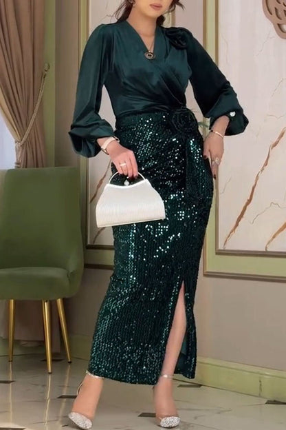 Women's V-neck Long-sleeved Top and Sequined Skirt Two-piece Set