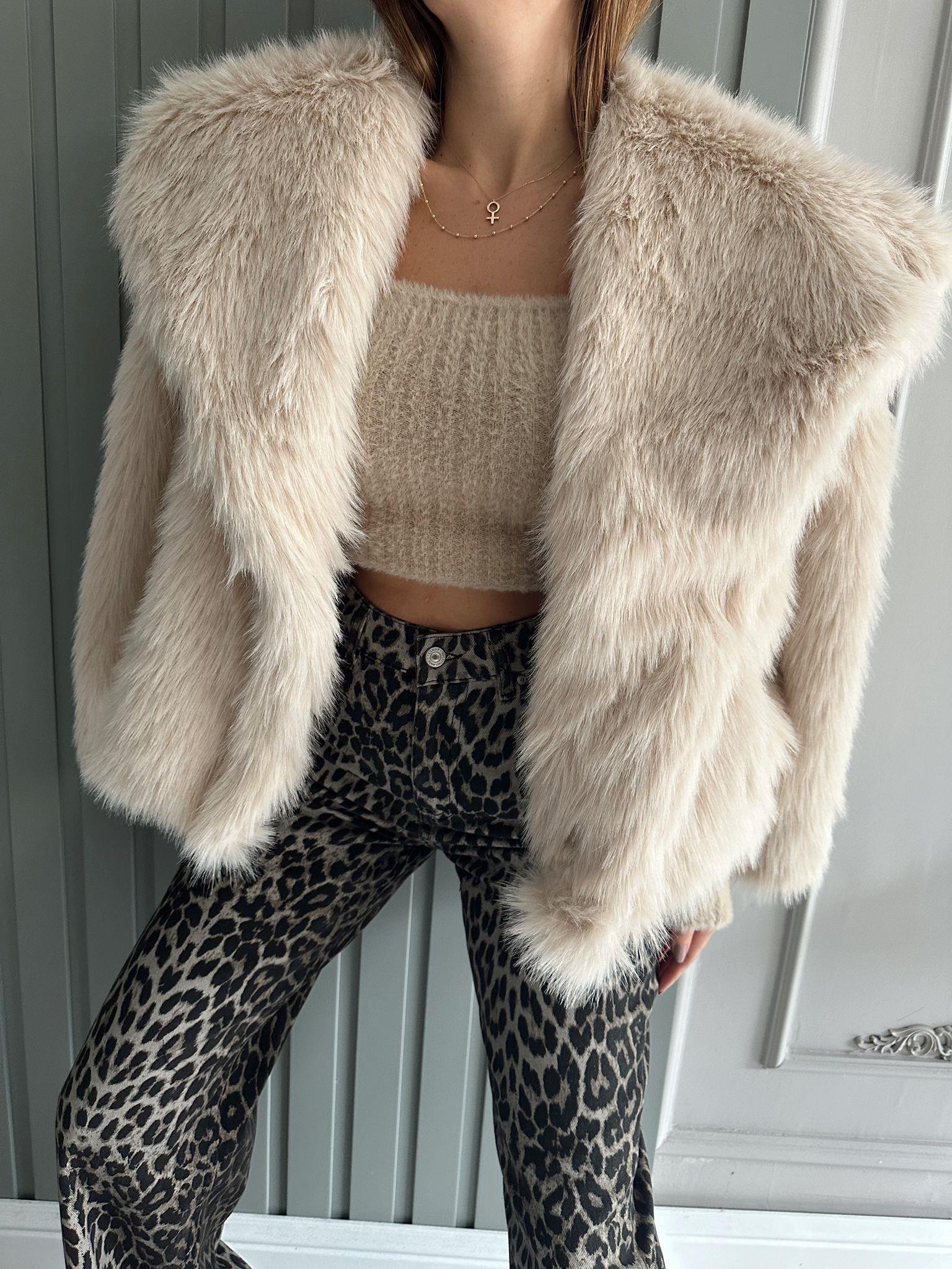 Women's Lapel Long Sleeve Faux Fur Coat