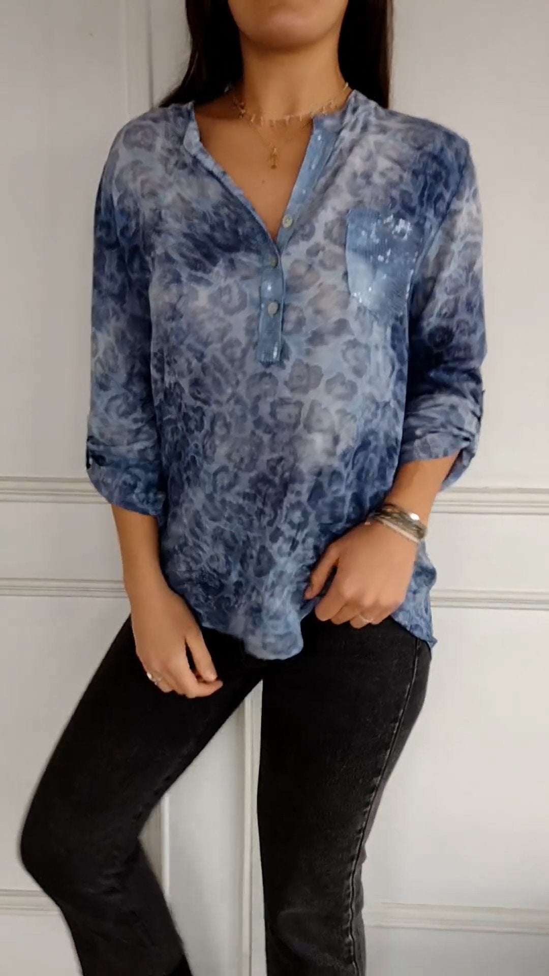 Women's V-neck Long-sleeved Leopard Print Top blue