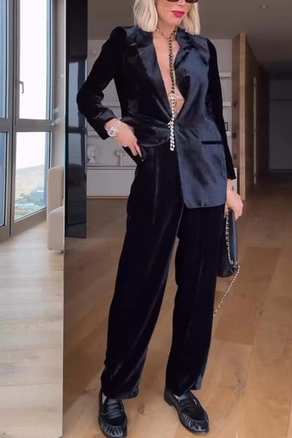 Women's Stylish Velvet Blazer and Pants Set Black