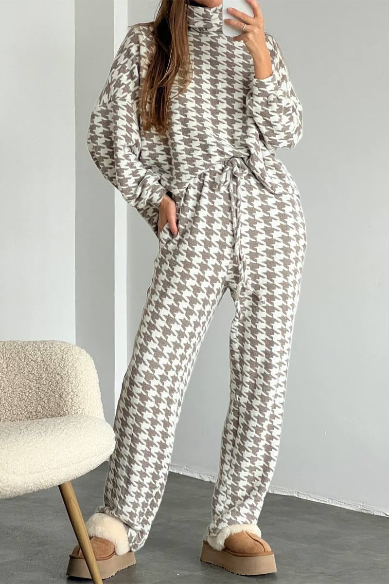 Women's Casual High-neck Long-sleeved Two-piece Suit apricot