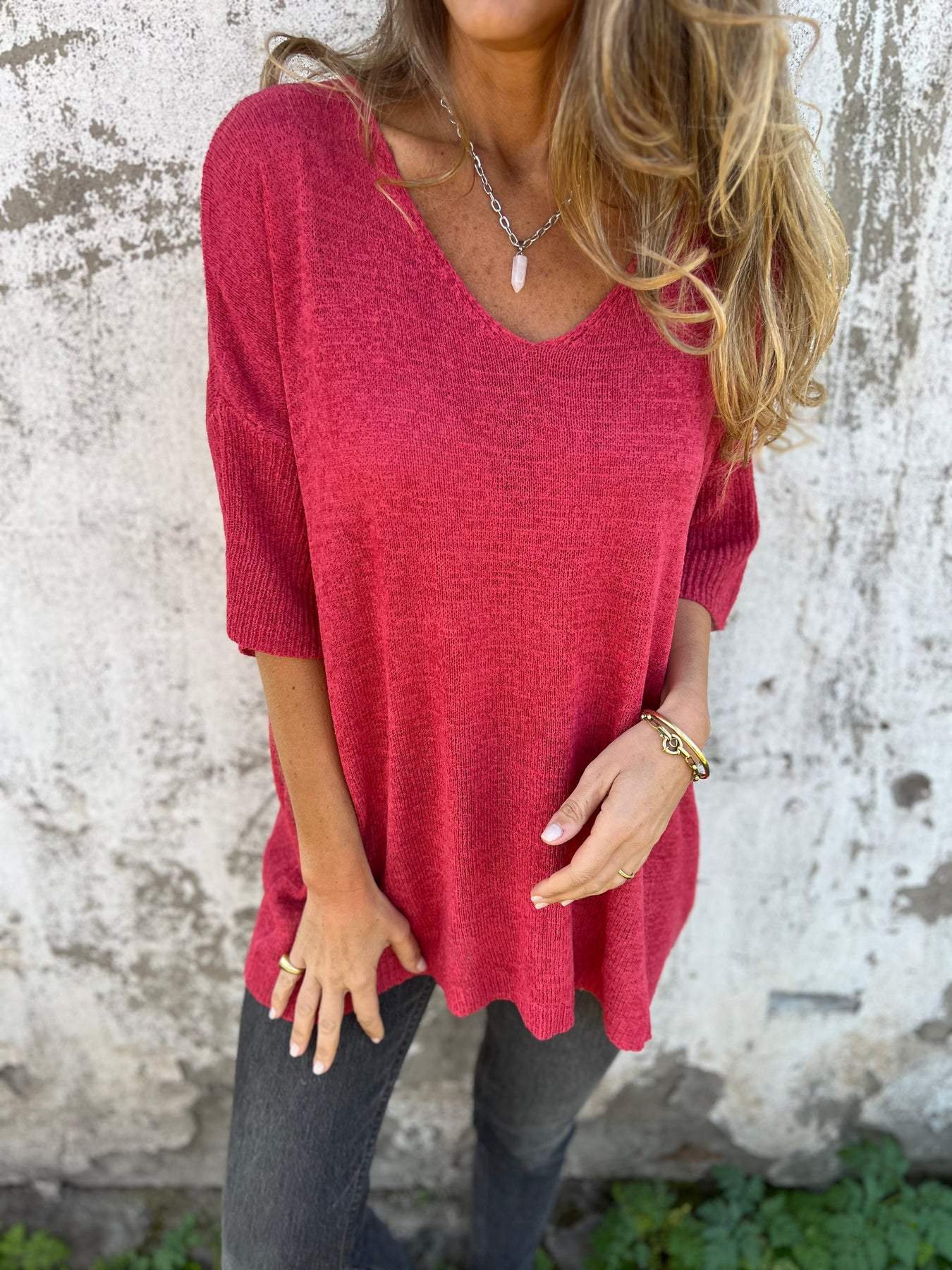 Women's V-neck Mid-sleeve Knitted Casual Top red