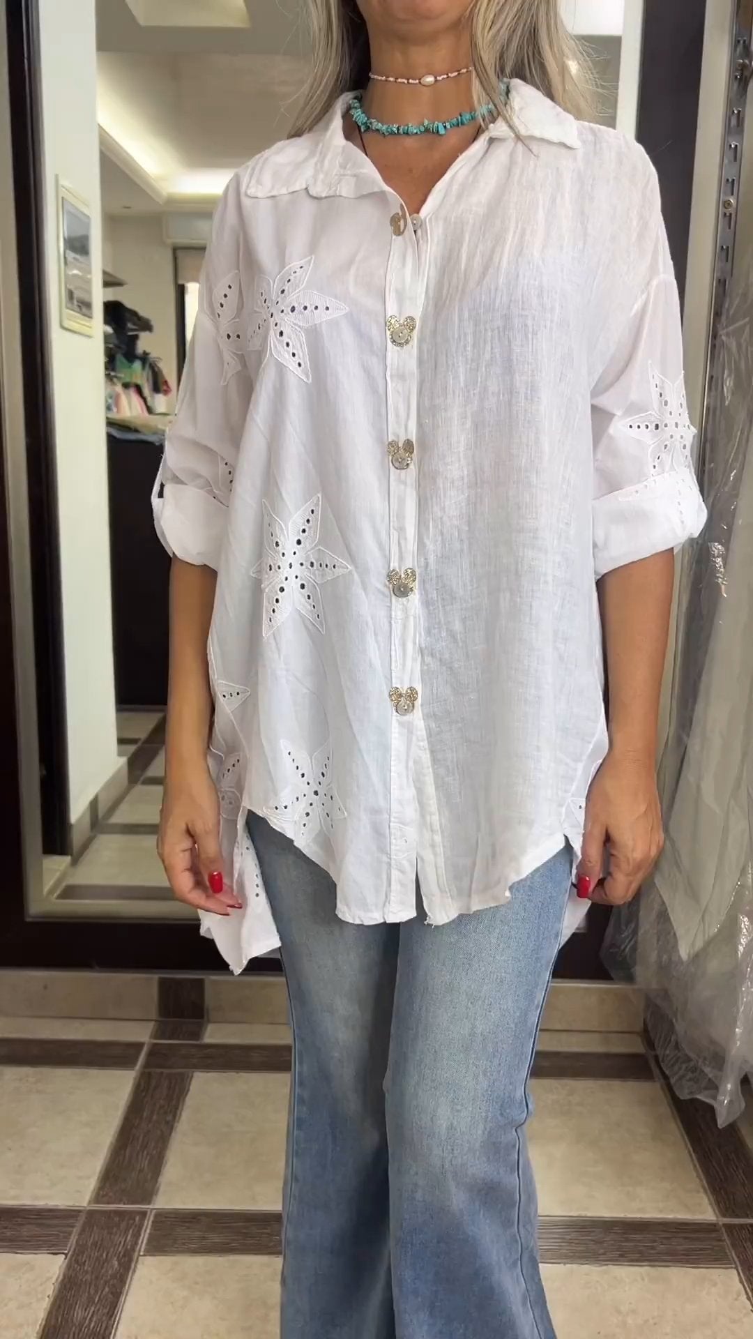 Women's Lapel Hollow Stitching Shirt