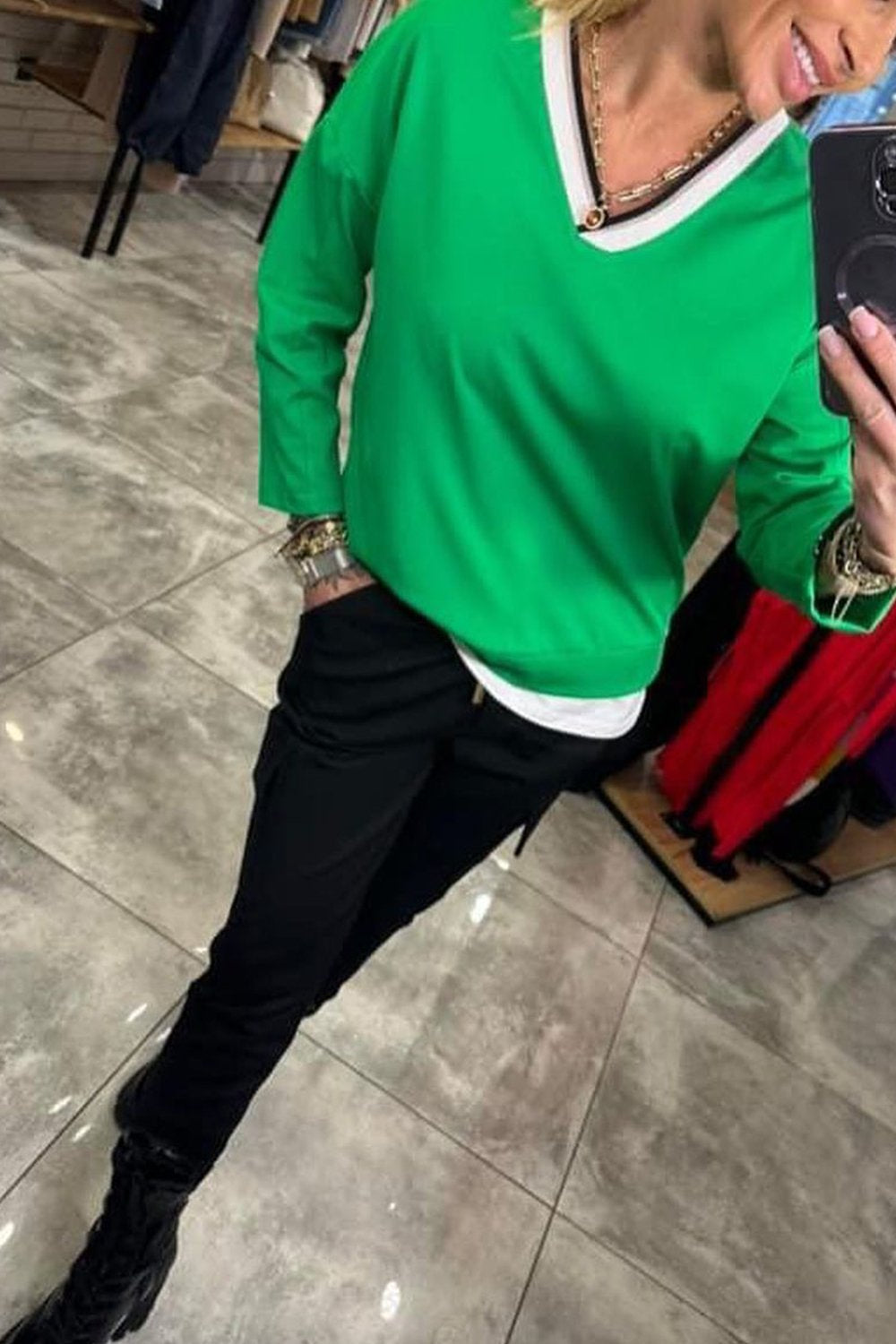 Women's V-neck Top & Slim-fitting Pants Two-piece Set Green and balck