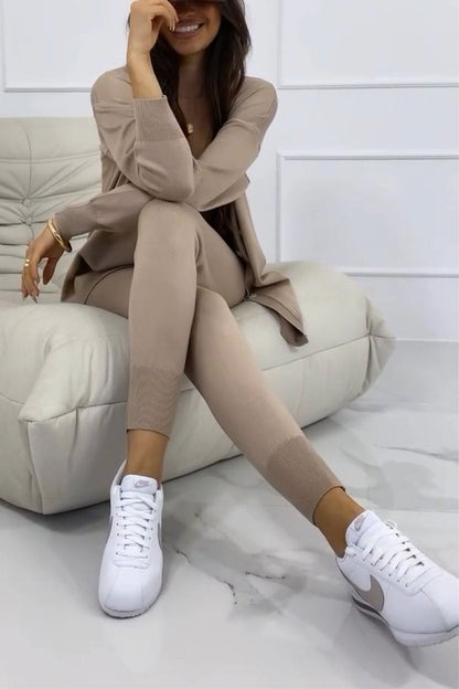 Women's Casual Square-neck Solid Color Long-sleeved Three-piece Suit