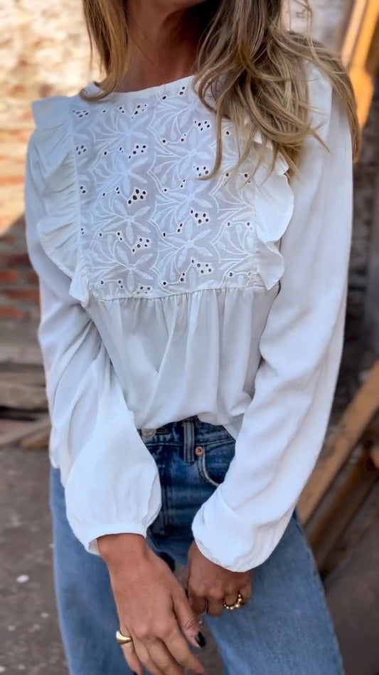 Round Neck Cutout Top white