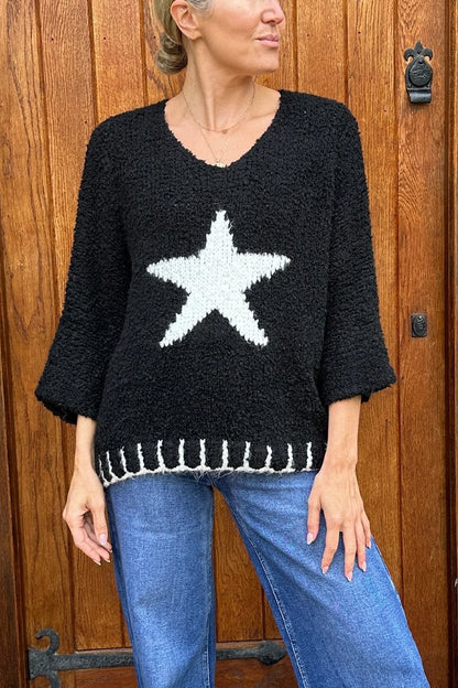 Women's Knitted Star Contrast Pullover Sweater Black