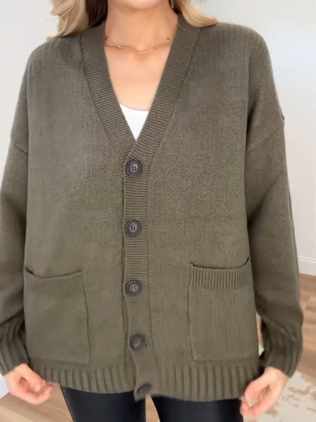 Women's Casual V-neck Knitted Cardigan Green